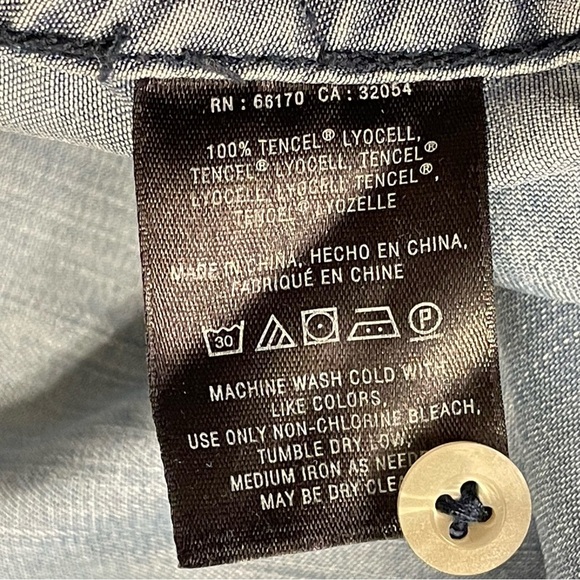 HOLDING HORSES by ANTHROPOLOGIE Canora Buttondown - Picture 8 of 9